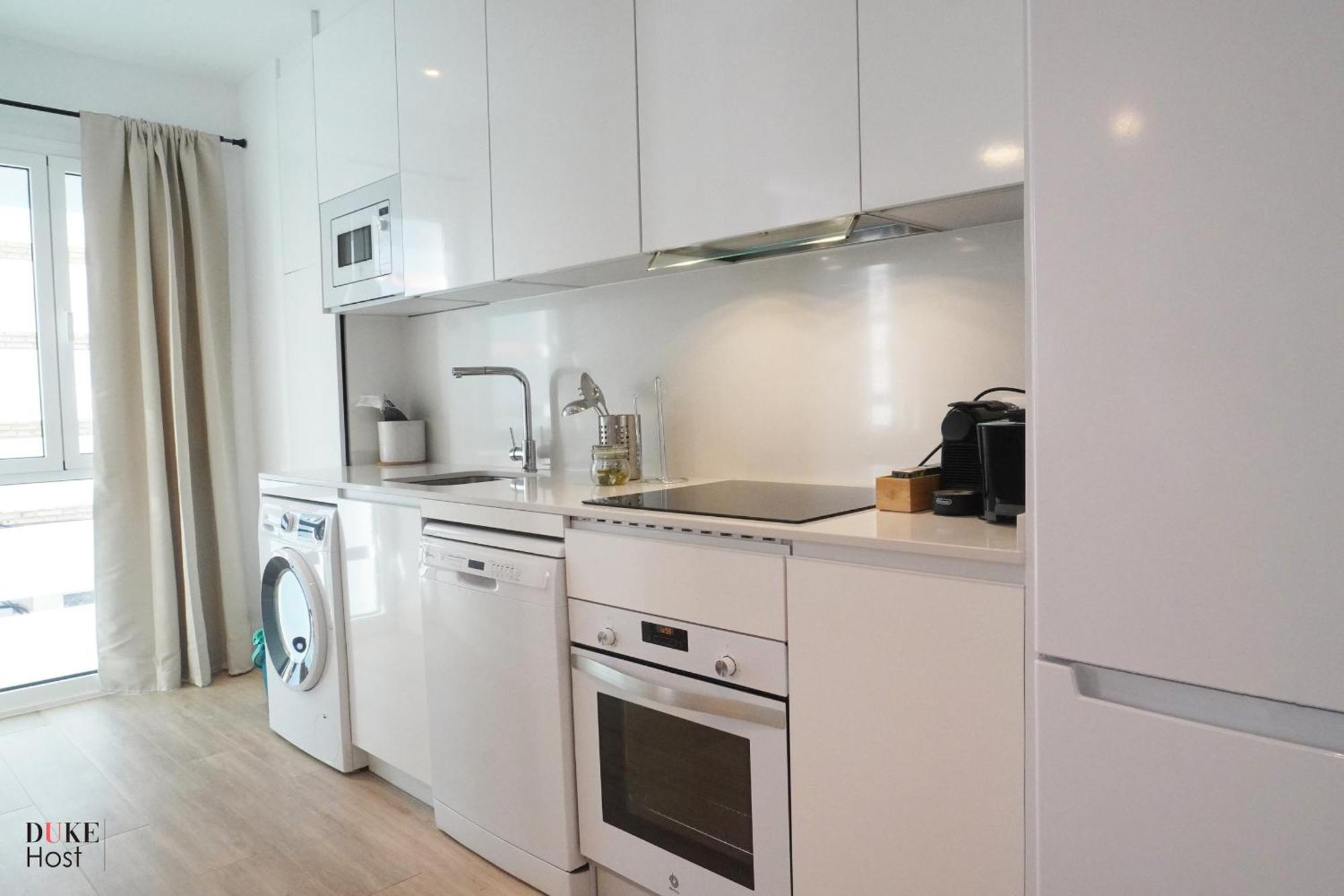 Duke 5Torres Apartments Мадрид Екстериор снимка