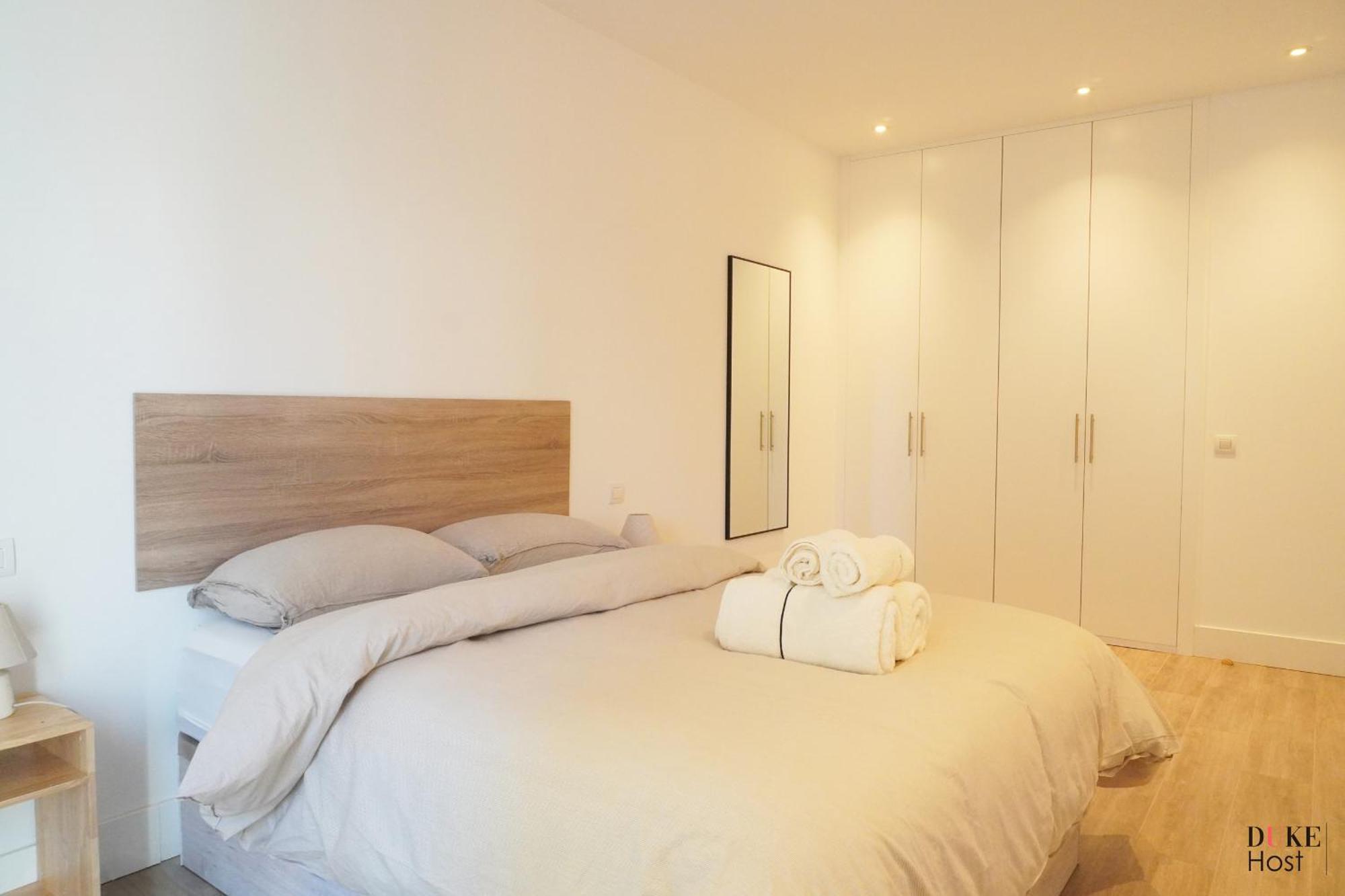 Duke 5Torres Apartments Мадрид Екстериор снимка