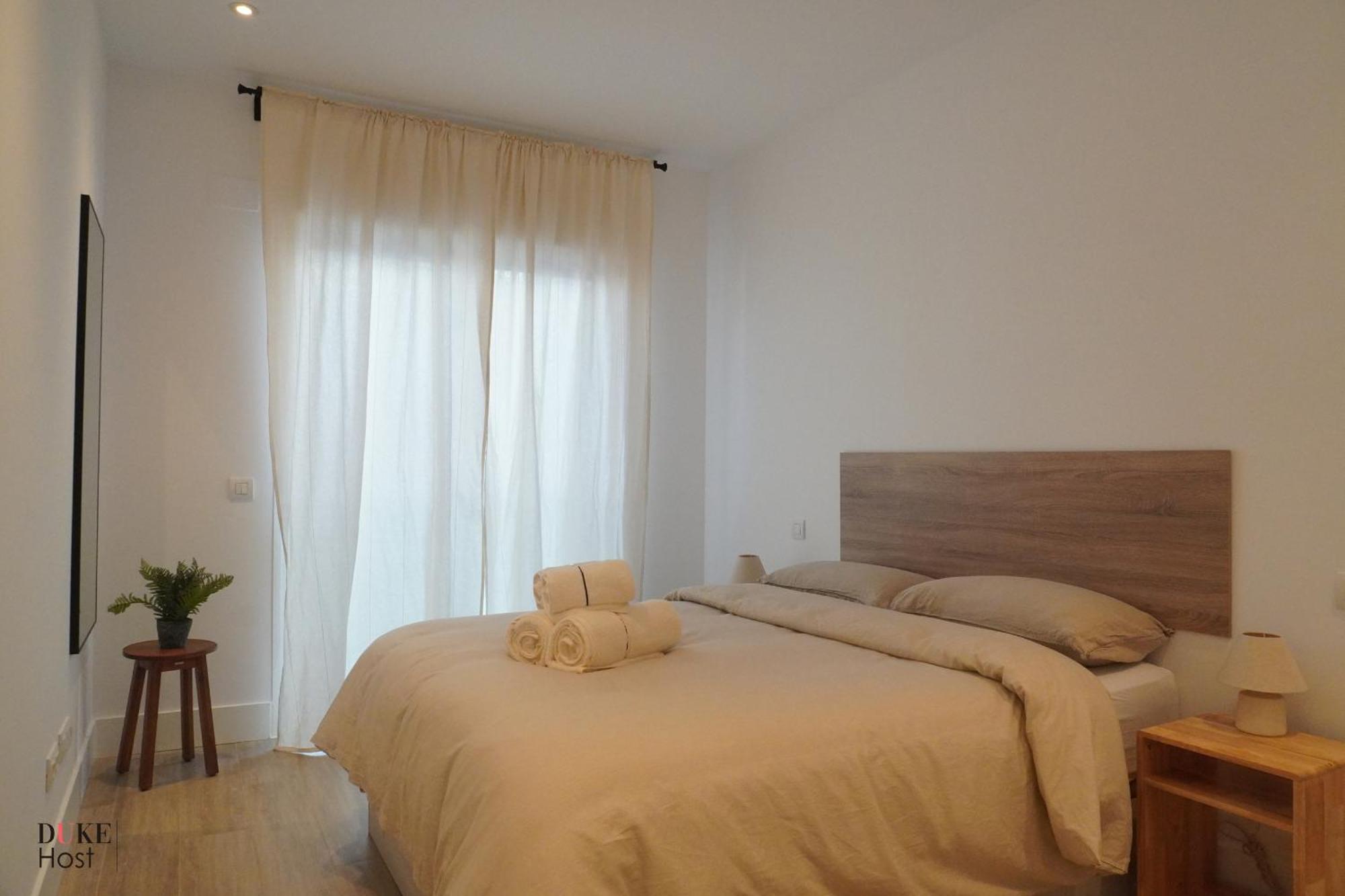 Duke 5Torres Apartments Мадрид Екстериор снимка