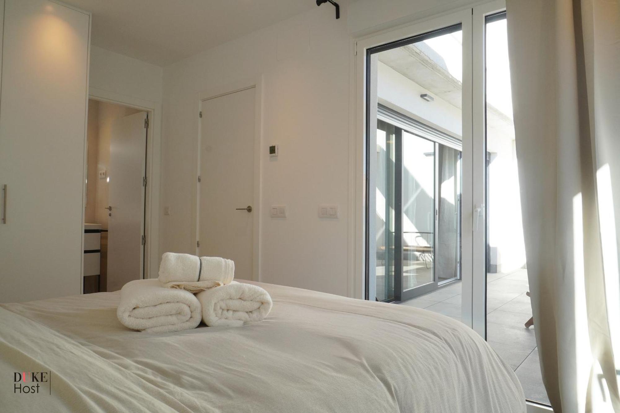 Duke 5Torres Apartments Мадрид Екстериор снимка