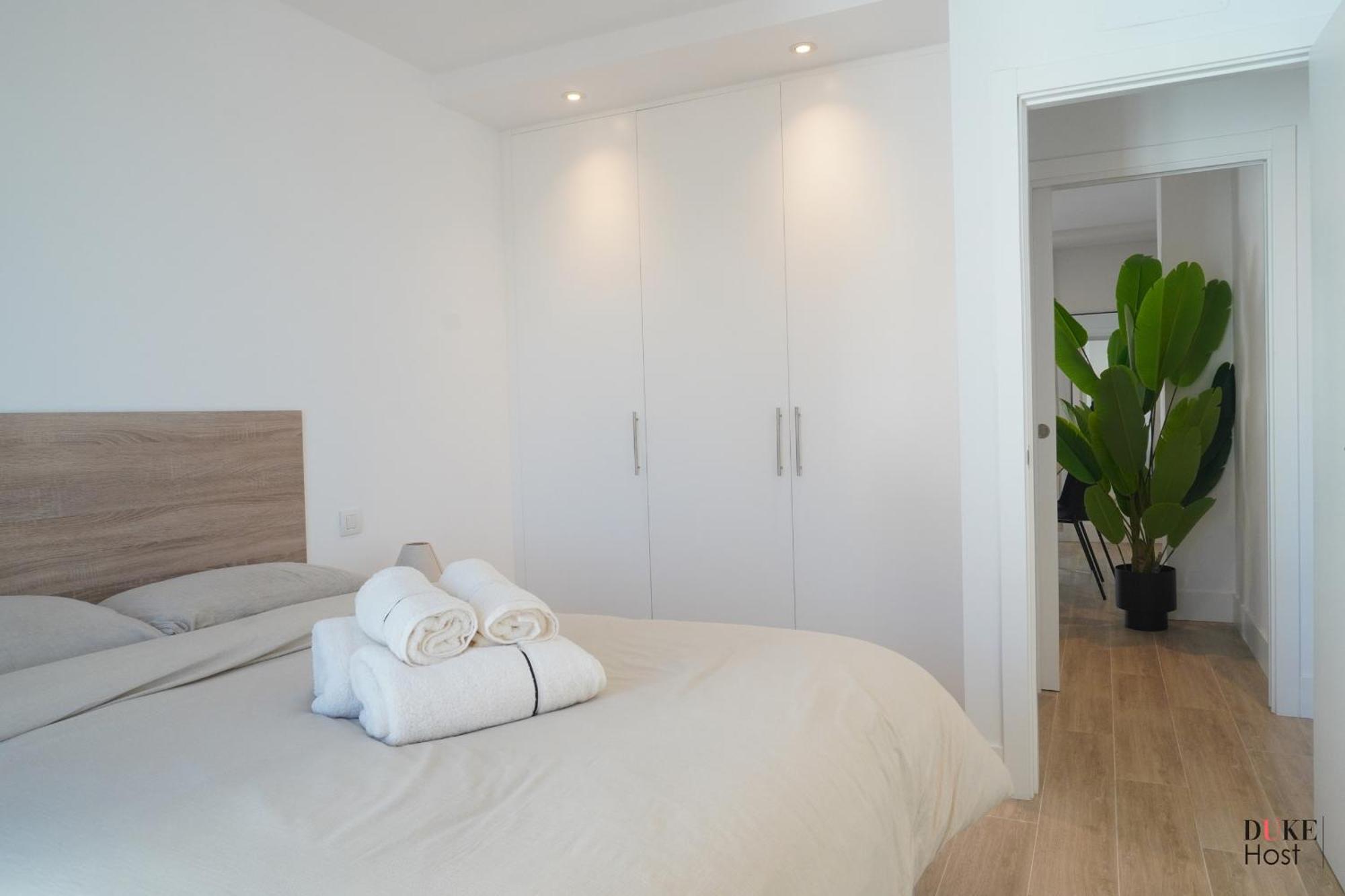 Duke 5Torres Apartments Мадрид Екстериор снимка