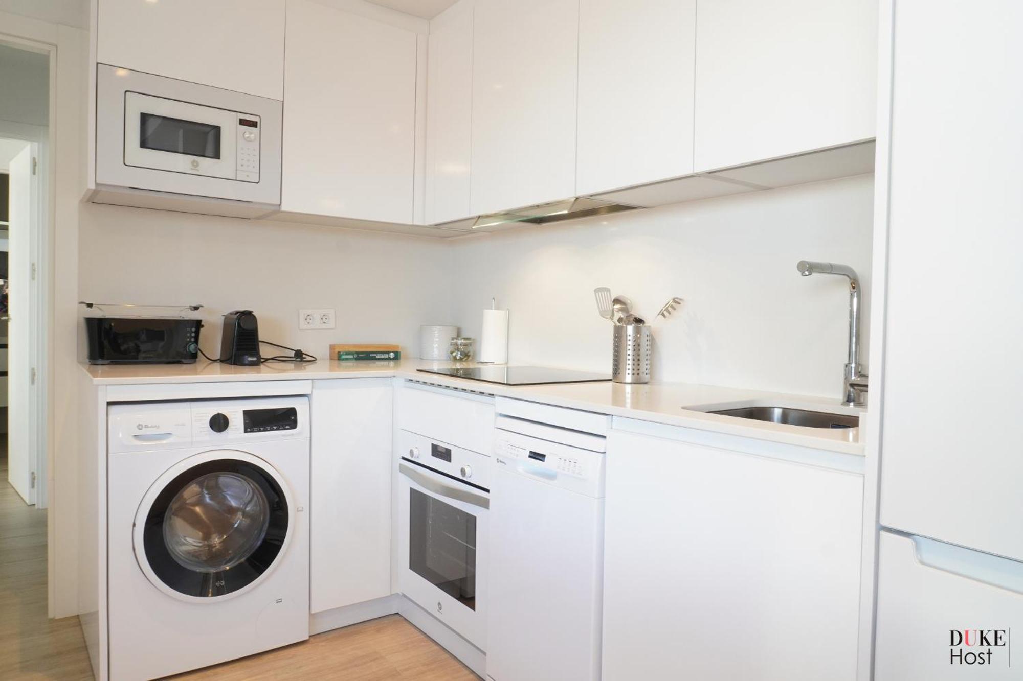 Duke 5Torres Apartments Мадрид Екстериор снимка