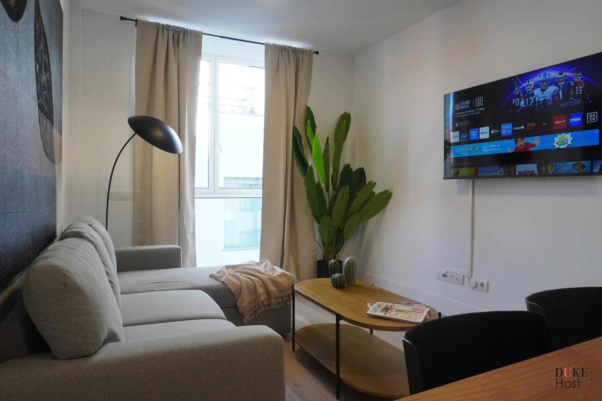 Duke 5Torres Apartments Мадрид Екстериор снимка