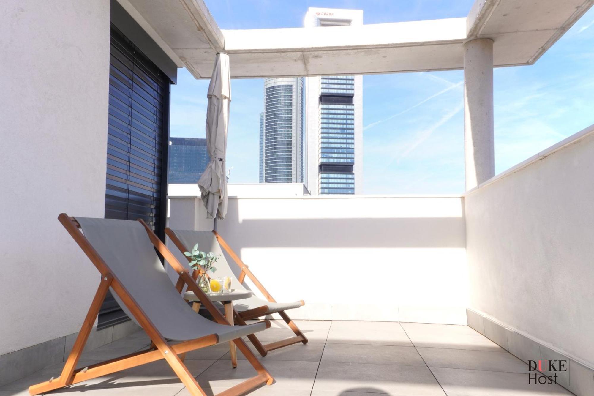 Duke 5Torres Apartments Мадрид Екстериор снимка